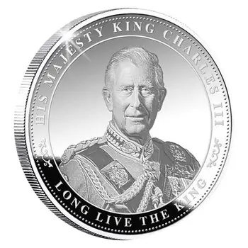 Кралят на Англия Чарлз III Сребърно покритие възпоменателна монета Комплект в държач Великобритания Royal Challenge монети ключодържател сувенирен подарък