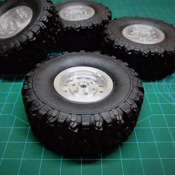 2 комплект RC автомобилна част: 1 комплект метални джанти гуми комплект гуми & 1 бр. Метална автоматична симулирана лебедка