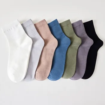 Дамски четири сезона чорапи в средата на тръбата плътен цвят дамски чорапи антибактериални, дезодорант, абсорбиращи пот дамски стил